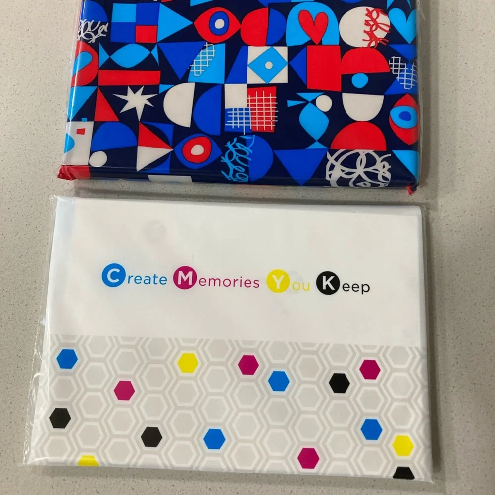 HP product set of photo paper and envelopes